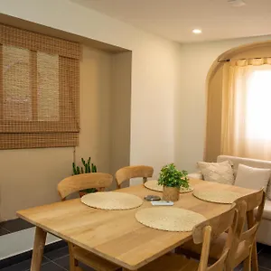 Paradiso Apartment