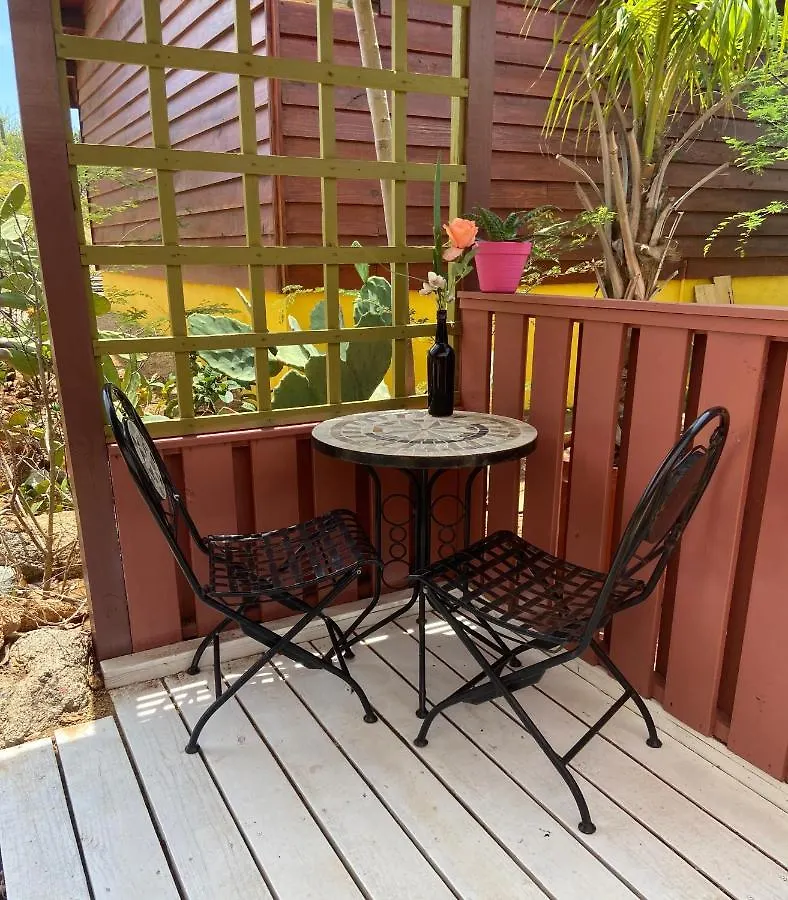 Cozy Studio With Private Spa Oranjestad Apartament