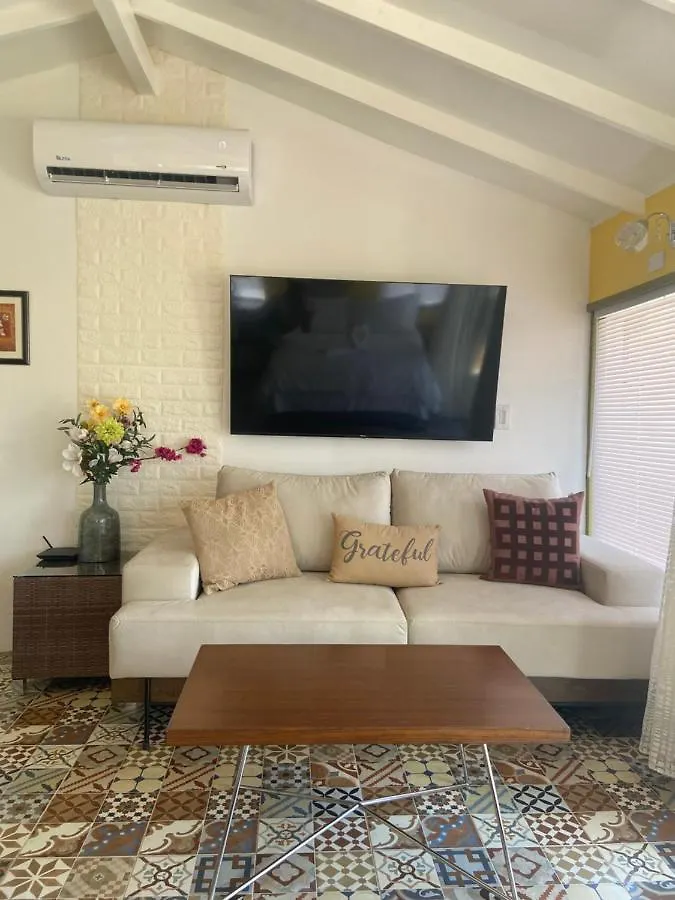 Cozy Studio With Private Spa Oranjestad Apartament
